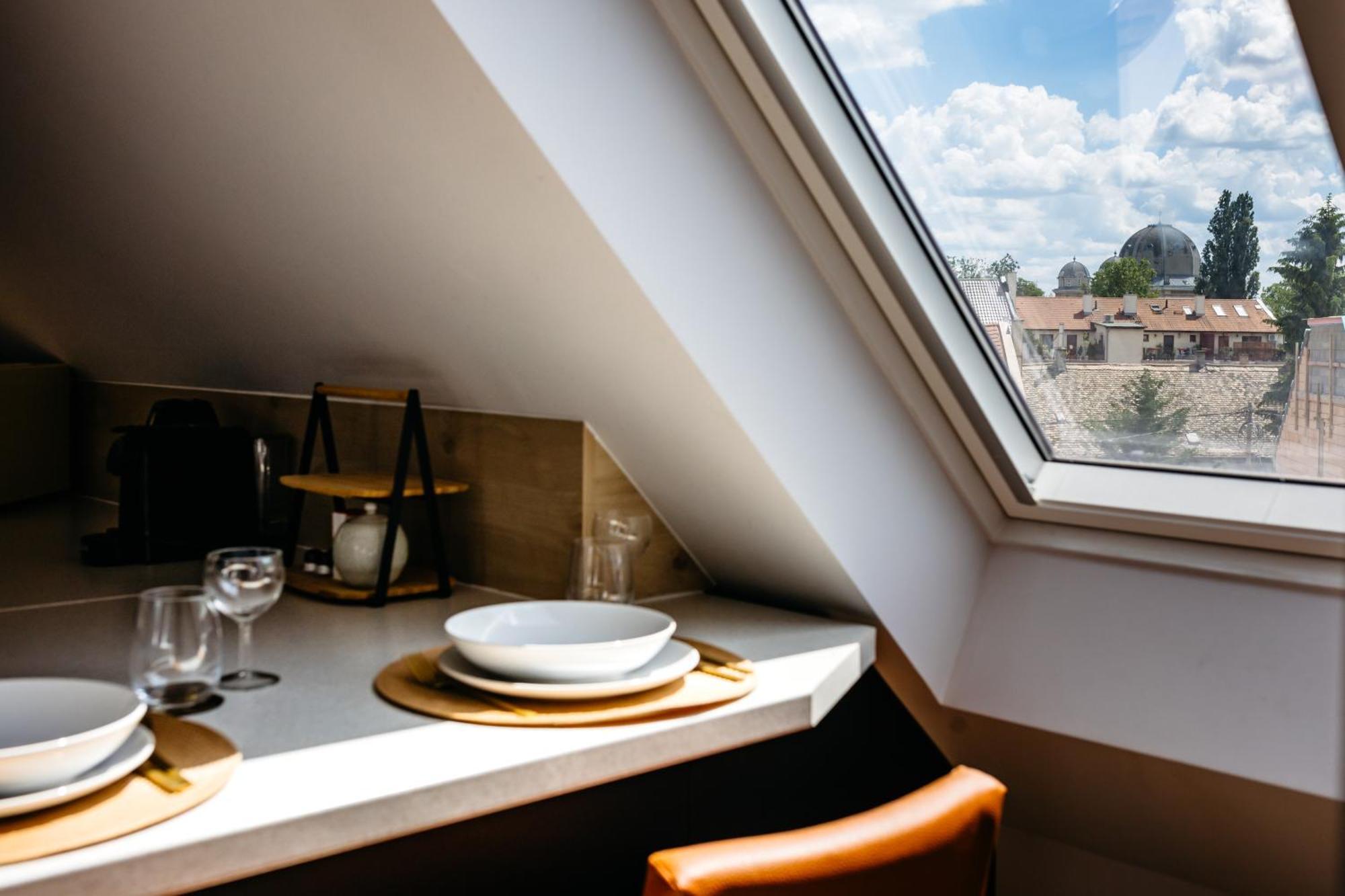 Nook With A View - Quelle Apartment Győr Exterior foto