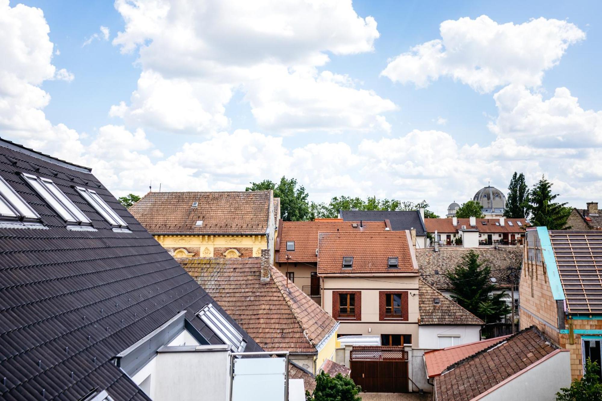 Nook With A View - Quelle Apartment Győr Exterior foto